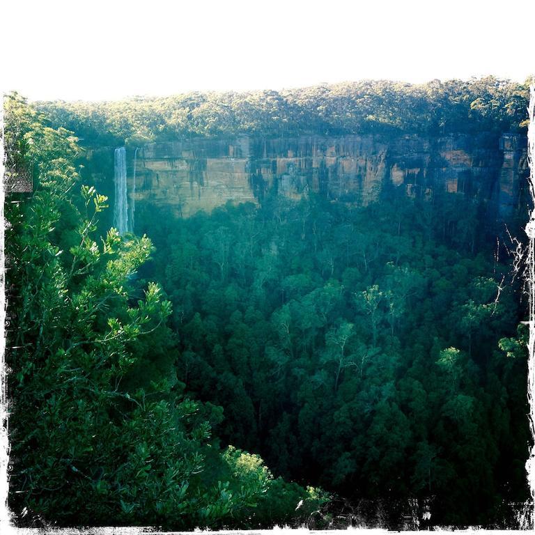 Twin Falls Bush Cottages Fitzroy Falls Rum bild