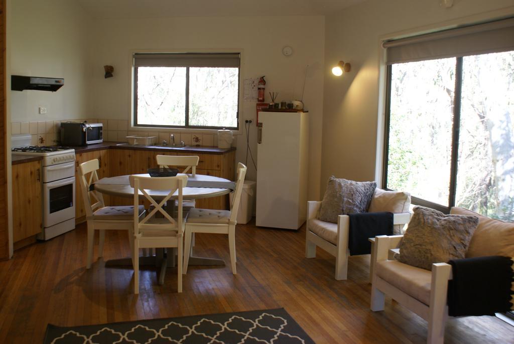 Twin Falls Bush Cottages Fitzroy Falls Exteriör bild